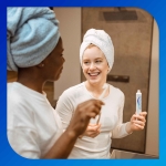 Sensodyne Toothpaste Repair and Protect Original, Sensitive Toothpaste for Sensitive Teeth, Mint Flavour, 75ml - Image 3