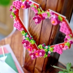 LEGO Heart Ornament Toy - Kids' Arts & Crafts Kit incl. a Display Model with Flowers, Leaves & Smaller Hearts - Birthday Gift for 9+ Year Old Girls & Boys - 40638 - Image 5